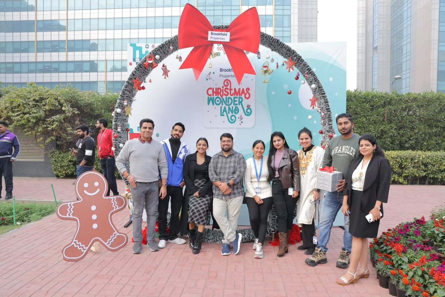 Image gallery marquee