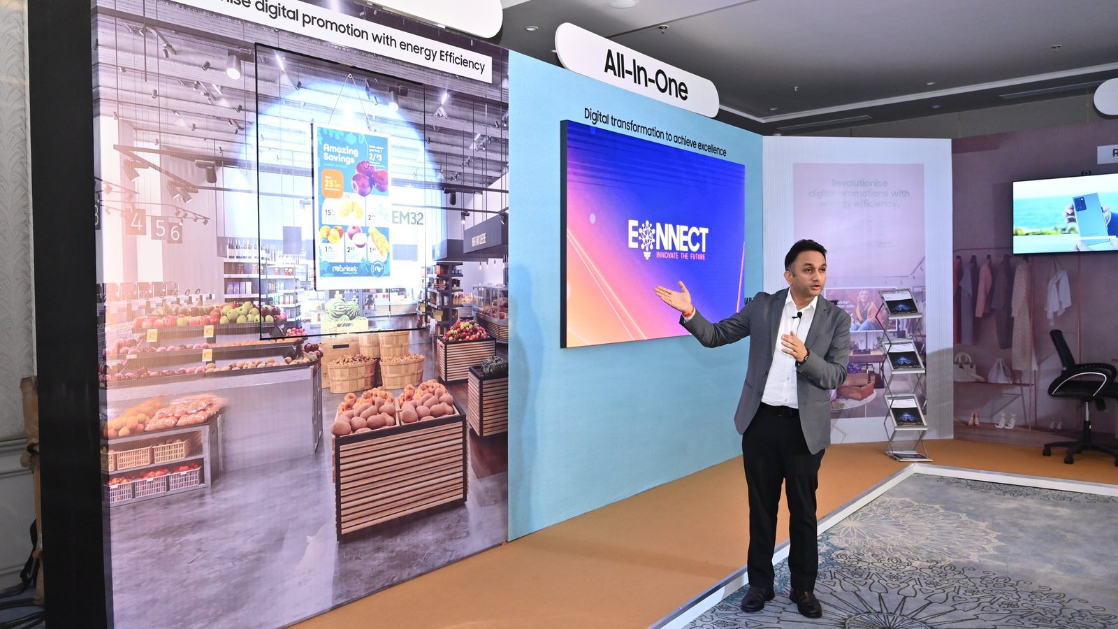 Image gallery marquee