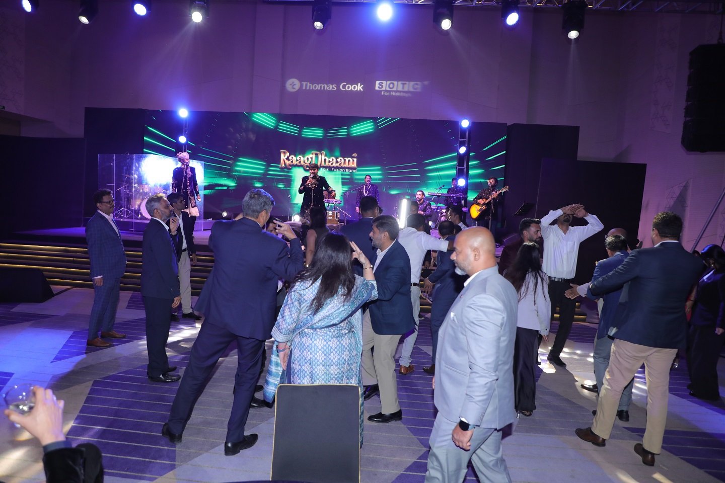 Image gallery marquee